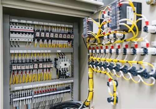 Why Industrial Panel Installation Requires Experienced Electrical Planning